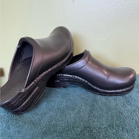 Dansko Black Leather Slide In Sonja Clogs Sz 38 (US 7.5-8) Nurses Medical Vet Tx - Picture 11 of 11